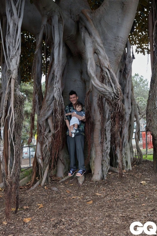 10 năm sau scandal lộ ảnh ‘nóng’, ‘trai hư’ Trần Quán Hy giờ ra sao? ảnh 6