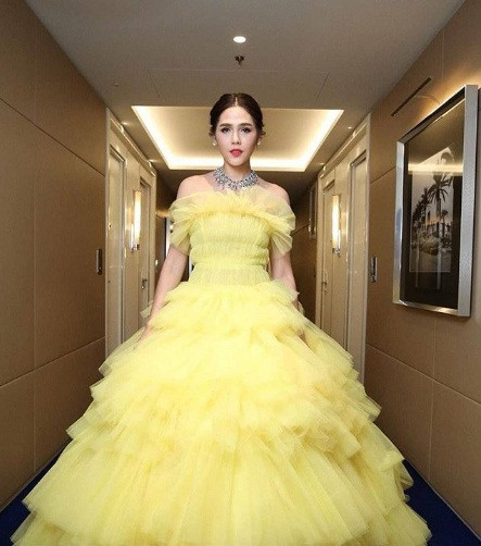 Vẻ đẹp thiên thần của ‘mỹ nhân đẹp nhất Thái Lan’ Chompoo Araya ảnh 5