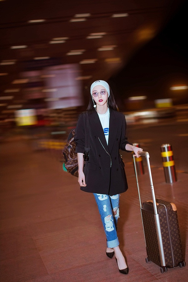 Ngắm căn phòng tuyệt đẹp 120 triệu/ đêm Phạm Băng Băng ở tại Cannes ảnh 1