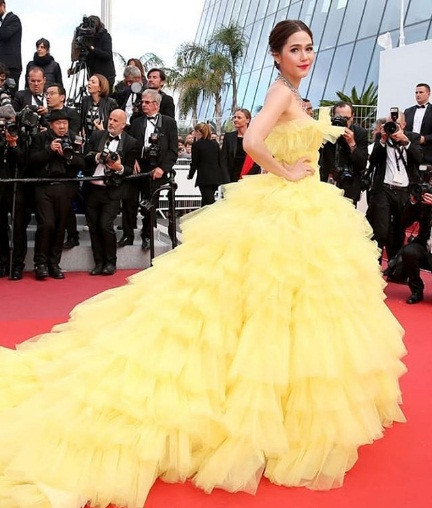 Vẻ đẹp thiên thần của ‘mỹ nhân đẹp nhất Thái Lan’ Chompoo Araya ảnh 11