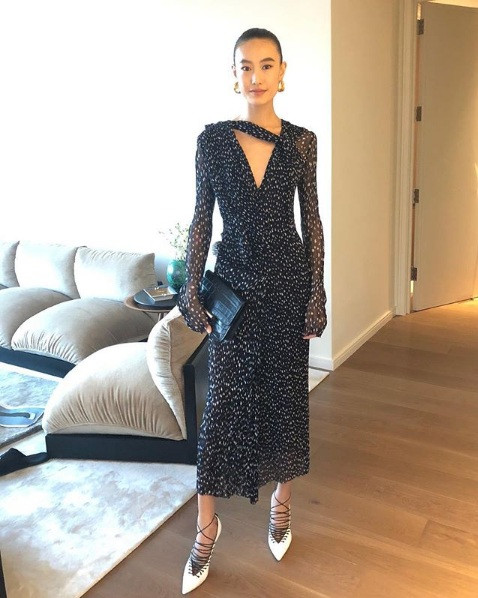 10 năm sau scandal lộ ảnh ‘nóng’, ‘trai hư’ Trần Quán Hy giờ ra sao? ảnh 14