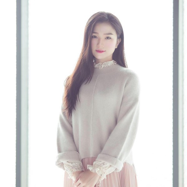 Nhan sắc ngỡ ngàng của nữ sinh 'mặc áo dài đẹp nhất Marie Curie' ảnh 10