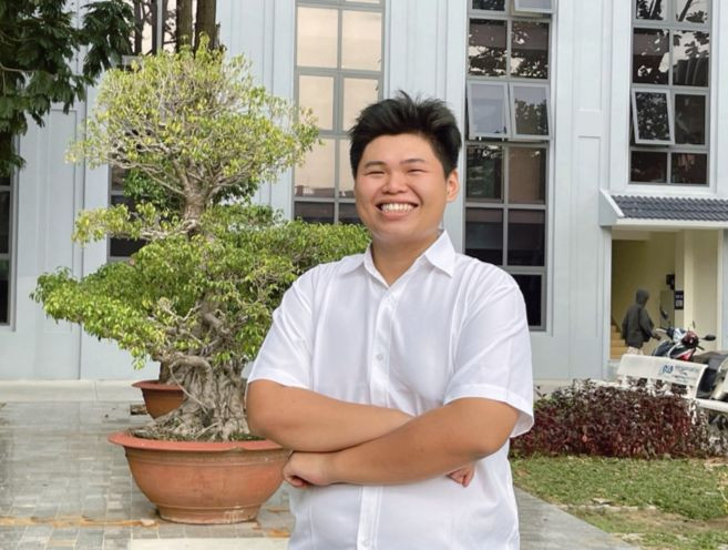 Nguyễn Quốc Việt là một trong những chủ nhân may mắn trúng giải nhì sau vòng livestream đầu tiên. Nguyễn Quốc Việt là một trong những chủ nhân may mắn trúng giải nhì sau vòng livestream đầu tiên.