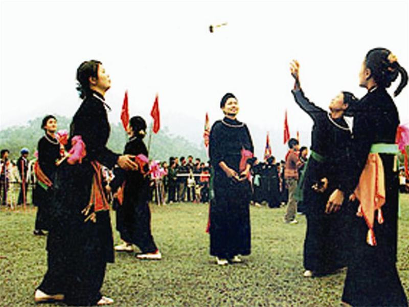 Trò chơi đánh yến - Ảnh: Internet Trò chơi đánh yến - Ảnh: Internet