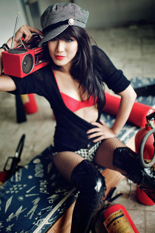 Diệp Anh cũng được đánh giá là một cô gái có cá tính mạnh mẽ. Trong cuộc thi Vietnam's Next Top Model, cô chính là người đã vận động các thí sinh có cuộc trò chuyện thẳng thắn với giám khảo và ban tổ chức để tìm được tiếng nói chung. 