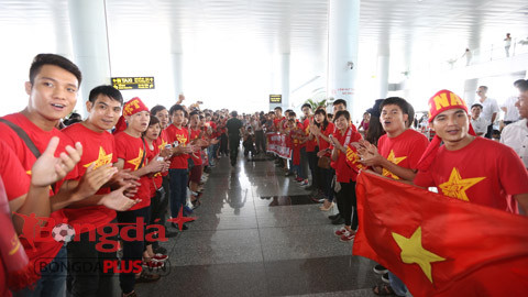 U23 Việt Nam được đón nhận ra sao khi về nước? ảnh 15