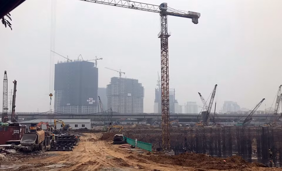 Giữa Thủ đô, nhà xã hội chưa mở bán đã rầm rộ thu tiền 'chênh' ảnh 2