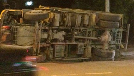 BẢN TIN ATGT: Bị hai thanh niên trêu ghẹo, cô gái chết thảm ảnh 4