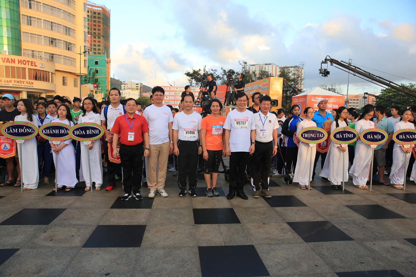 Tiền Phong Marathon 2019: Chân dung những nhà vô địch ảnh 44