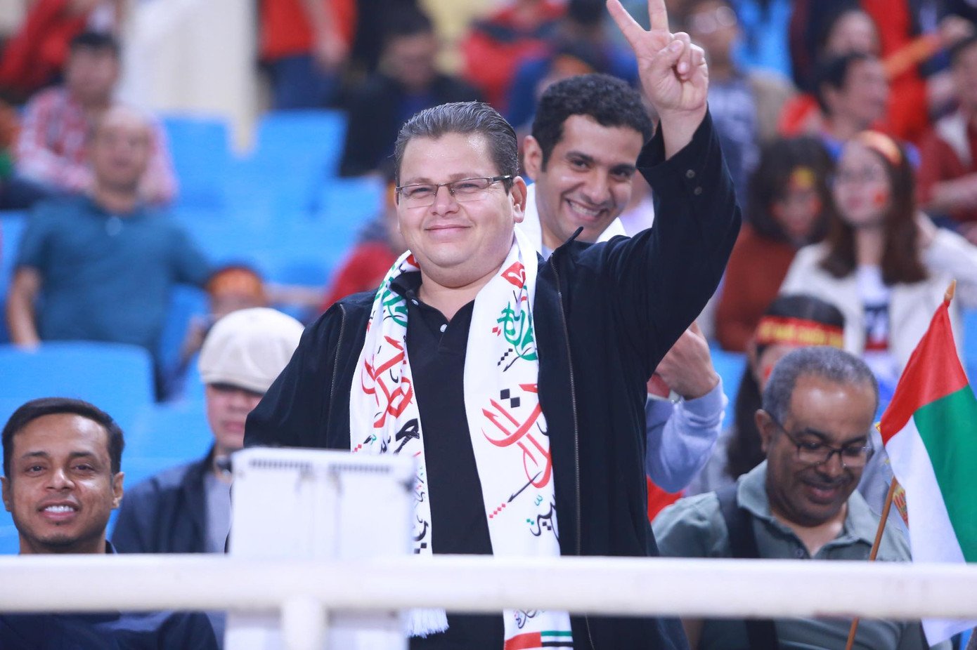 Đánh bại UAE, tuyển Việt Nam lên đầu bảng ảnh 17