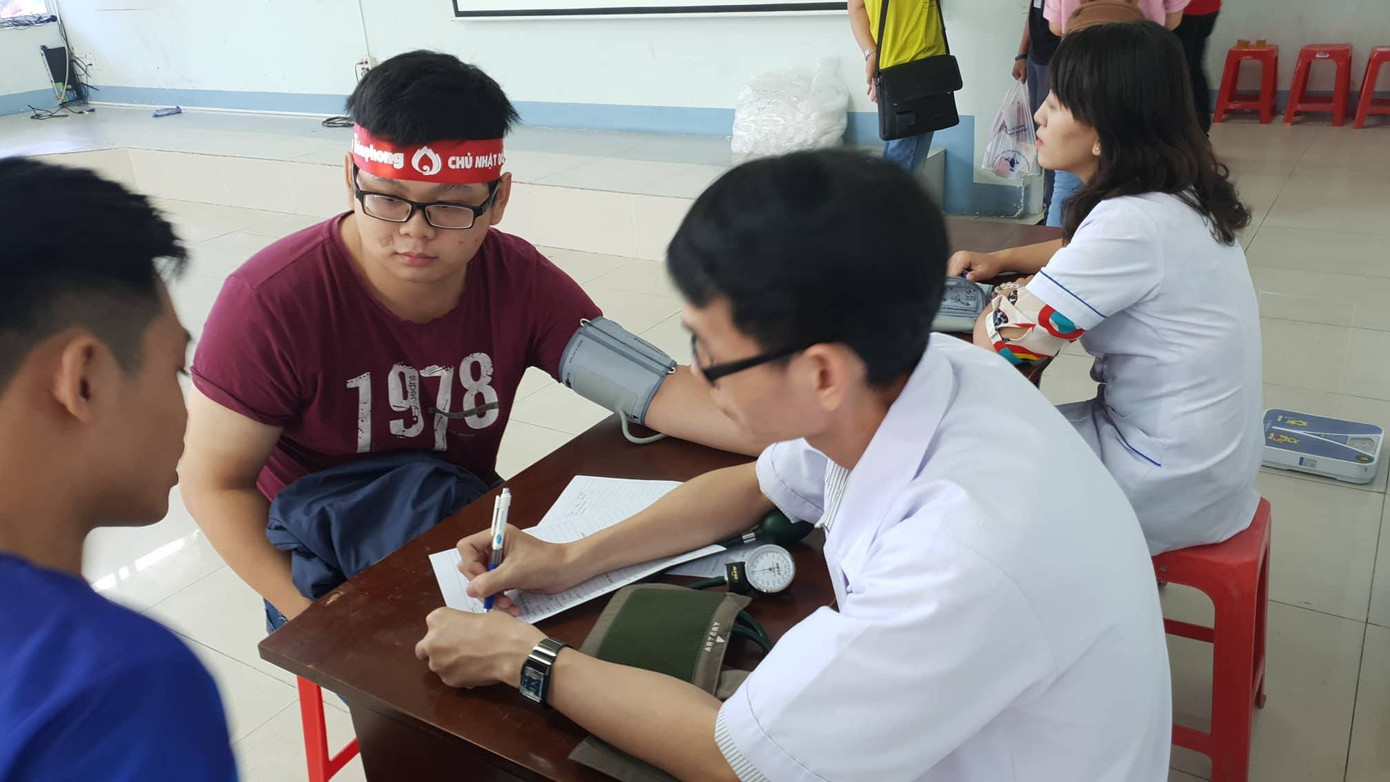 Chủ nhật Đỏ đồng loạt diễn ra ở nhiều tỉnh, thành ảnh 46