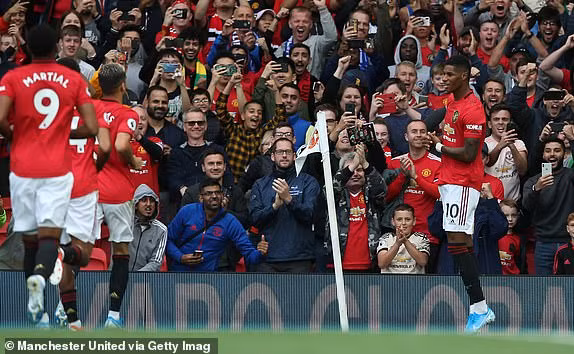 M.U thắng '4 sao' Chelsea trận ra quân Ngoại hạng Anh ảnh 14