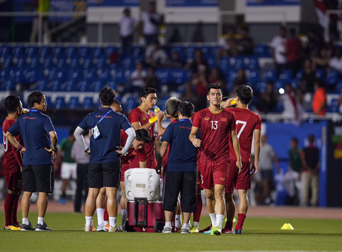 Hoàng Đức lập siêu phẩm, U22 Việt Nam ngược dòng thắng Indonesia ảnh 10