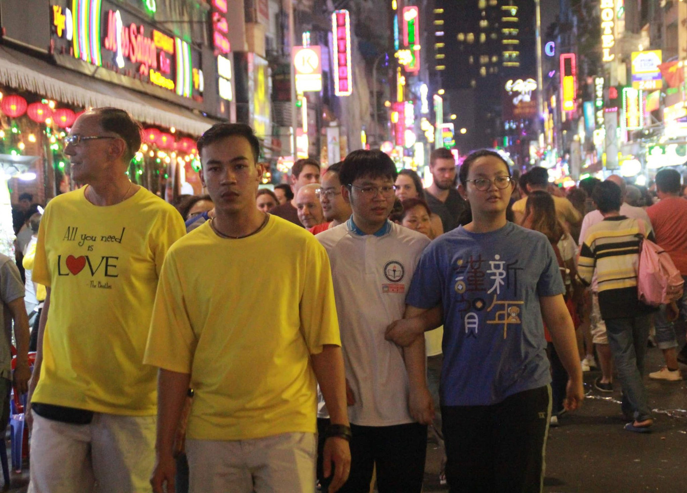 Pháo hoa rực sáng đón năm mới 2020 ảnh 27