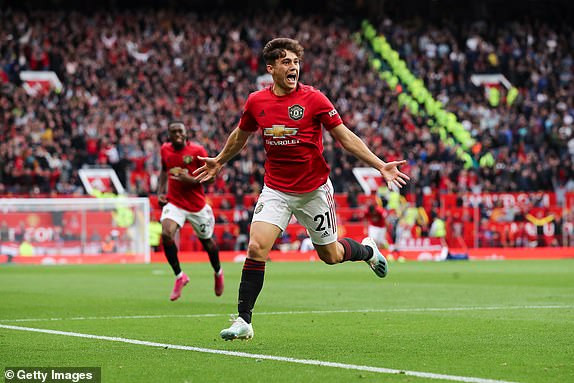 M.U thắng '4 sao' Chelsea trận ra quân Ngoại hạng Anh ảnh 22