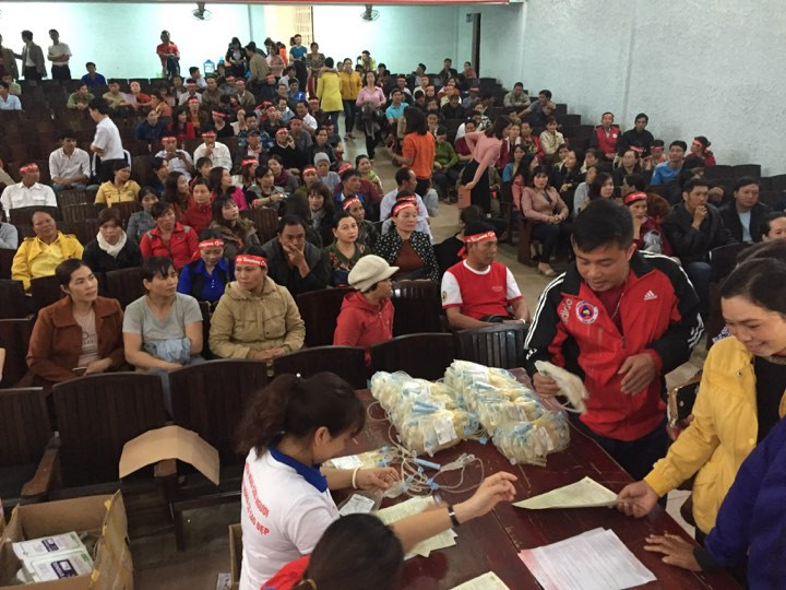 Chủ nhật Đỏ đồng loạt diễn ra ở nhiều tỉnh, thành ảnh 39