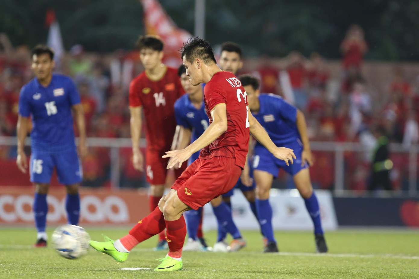 Tiến Linh lập cú đúp, U22 Việt Nam loại Thái Lan khỏi SEA Games 30 ảnh 19