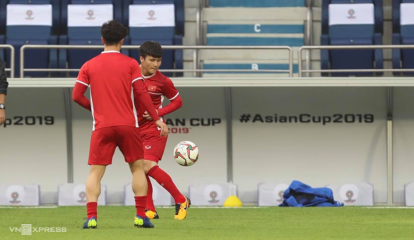 Thua Nhật Bản 0-1, tuyển Việt Nam ngẩng cao đầu rời Asian Cup ảnh 24