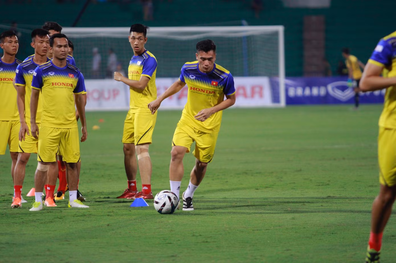 Việt Hưng, Tiến Linh giúp U23 Việt Nam thắng trận thủy chiến với Myanmar ảnh 9