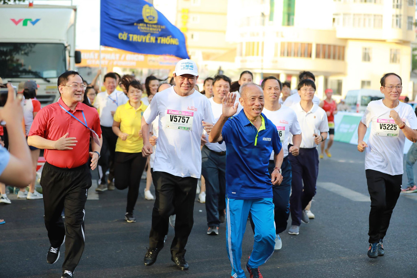 Tiền Phong Marathon 2019: Chân dung những nhà vô địch ảnh 40