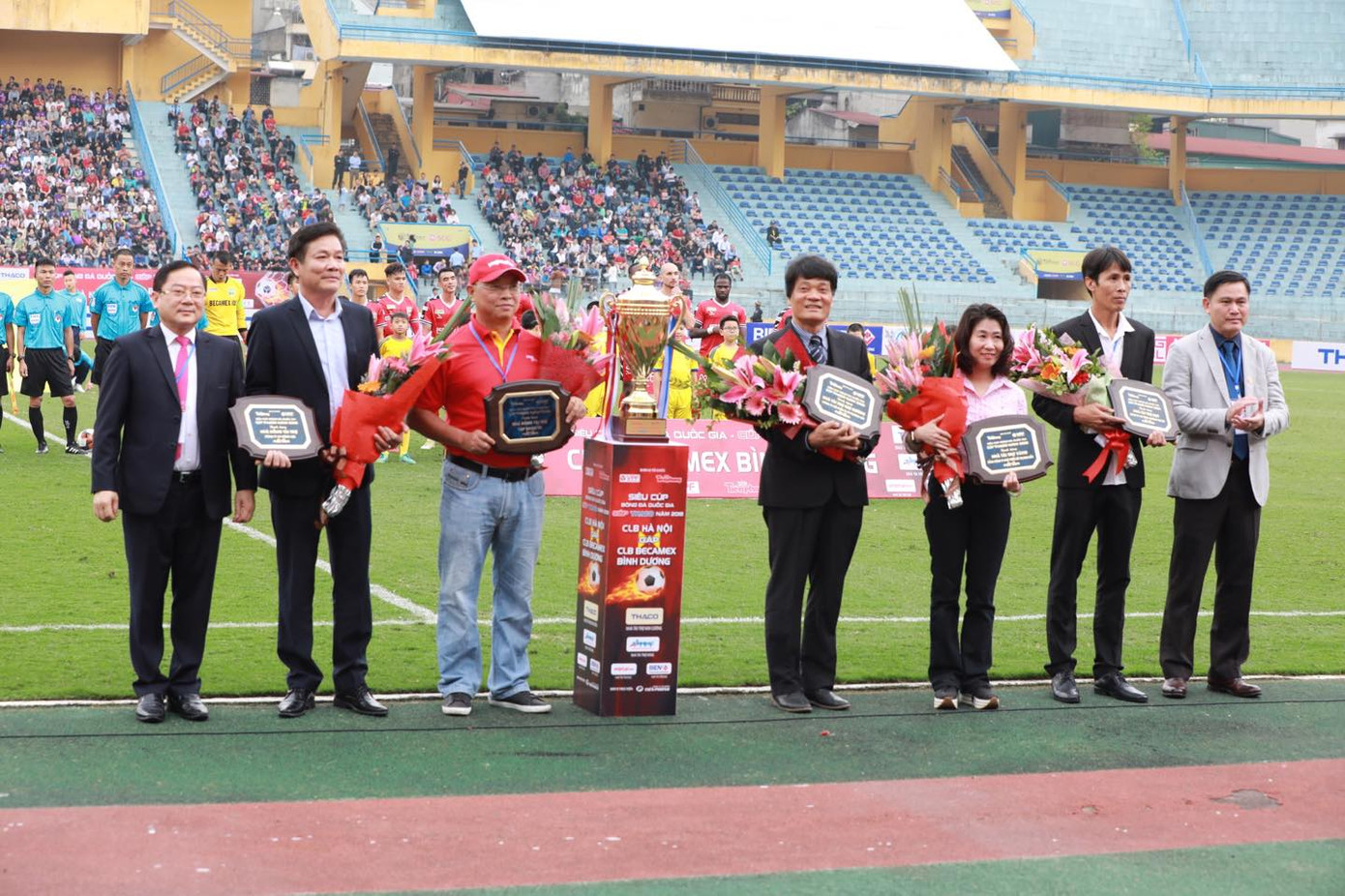 Hoàng Vũ Samson lập cú đúp, CLB Hà Nội giành Siêu Cúp 2018 ảnh 20