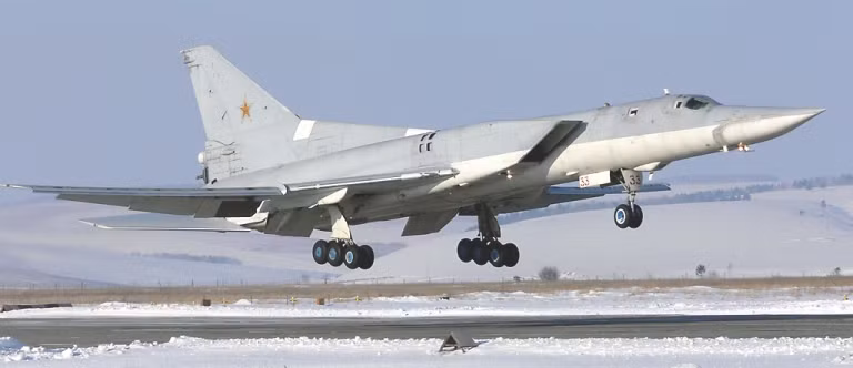Sau khi về Trung Quốc, Tu-22 M3 sẽ mang tên mã H-10. Sau khi về Trung Quốc, Tu-22 M3 sẽ được gọi là H-10