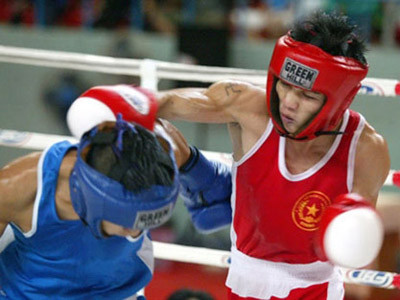 Võ sĩ Lương Văn Toản (phải) được kỳ vọng sẽ bảo vệ thành công tấm HCV môn boxing tại SEA Games 2013