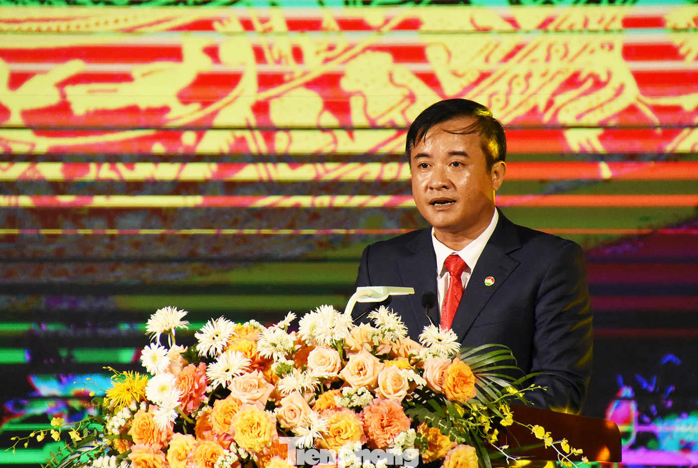 Chủ tịch UBND huyện Ba Vì Đỗ Mạnh Hưng phát biểu tại buổi lễ