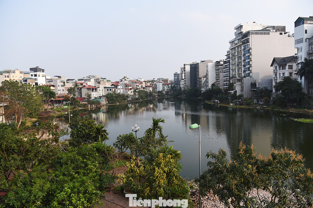 Dự án Cải tạo môi trường hồ Tứ Liên, quận Tây Hồ được đầu tư 100% ngân sách quận Tây Hồ với tổng mức đầu tư khoảng 159 tỷ đồng