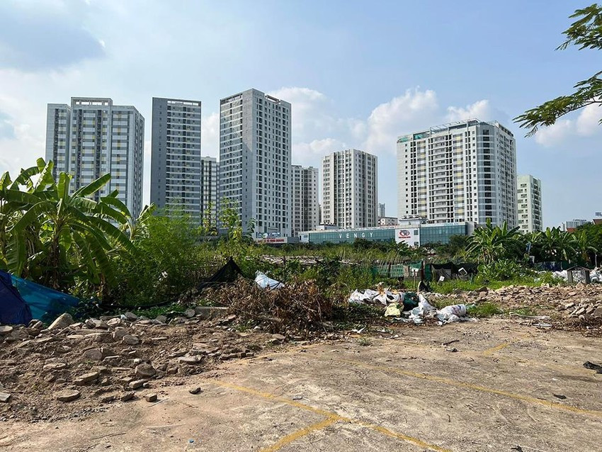 Quận Hoàng Mai còn nhiều ô đất chậm triển khai dự án Quận Hoàng Mai còn nhiều ô đất chậm triển khai dự án