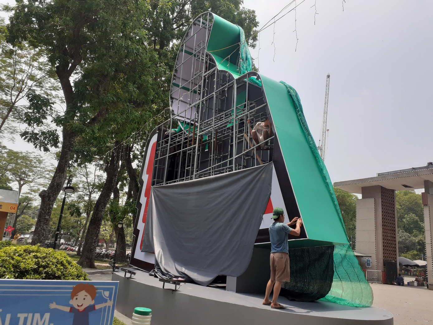 Biểu tượng quảng cáo được xác định chưa có giấy phép Biểu tượng quảng cáo được xác định chưa có giấy phép