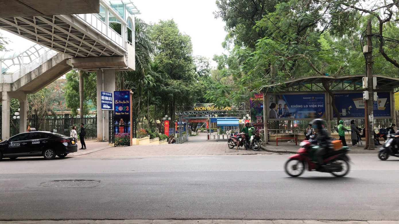 Đoạn mở rào được nghiên cứu nằm ở đối diện Trường Đại học Giao thông Vận tải, giáp nhà ga S8 (ga ngầm tuyến đường sắt đô thị Nhổn - ga Hà Nội).