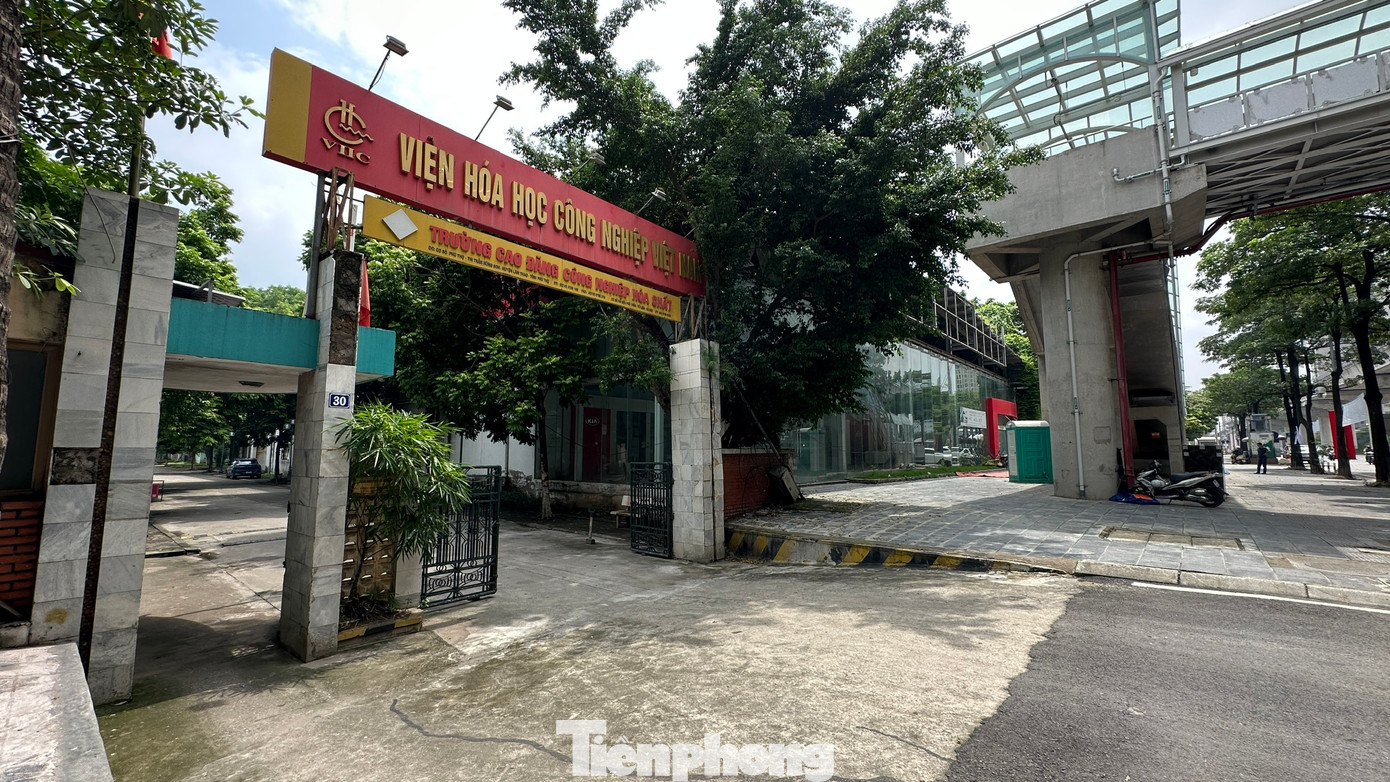 Viện Hóa học công nghiệp Việt Nam tại phường Phúc Diễn (quận Bắc Từ Liêm)