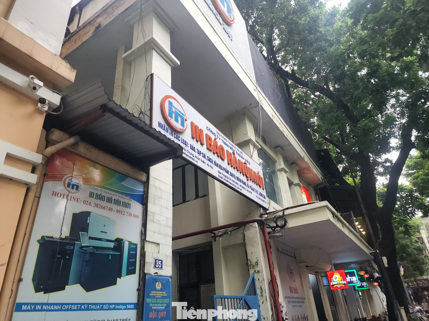 Công ty TNHH MTV In báo Hà Nội Mới, địa chỉ tại 35 Nhà Chung, diện tích hơn 1.800m2 là 1/2 cơ sở nhà đất thuộc quận Hoàn Kiếm phải di dời