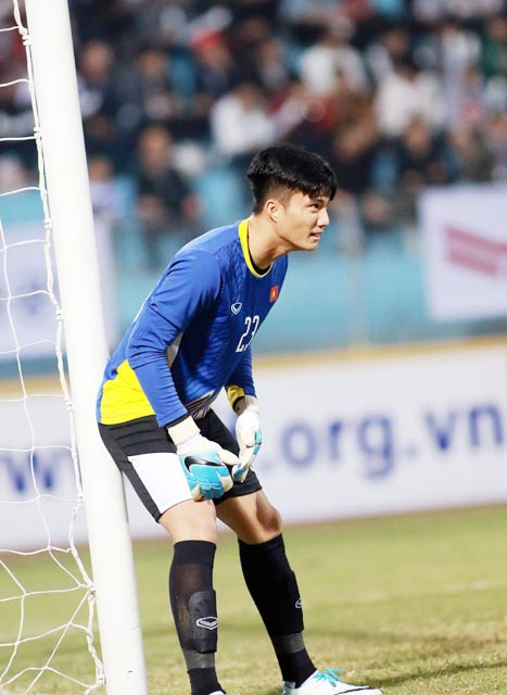 HLV Park Hang-seo và cơn đau đầu dễ chịu với thủ môn ảnh 1