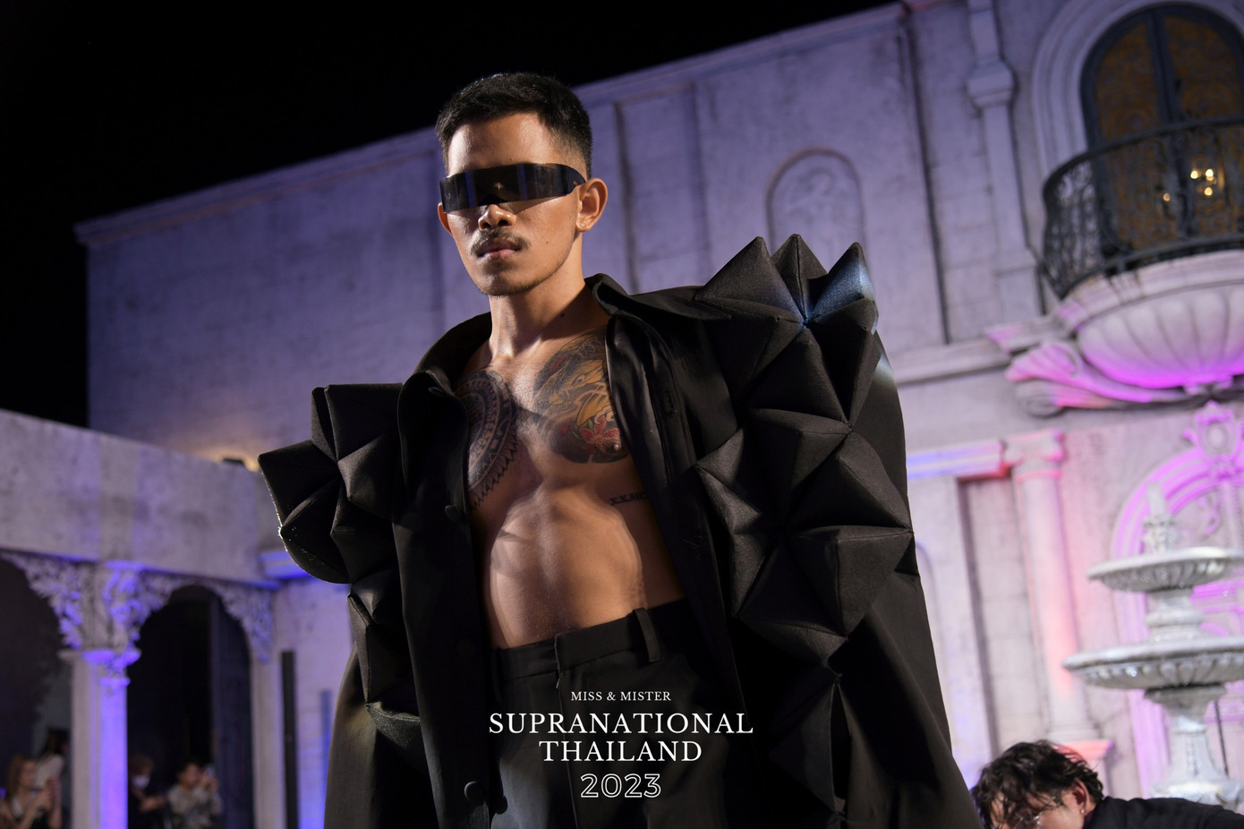 Khán giả đánh giá hình thể dàn thí sinh năm nay đồng đều, ấn tượng, tuy nhiên cách lựa chọn trang phục và trình diễn của họ được cho là chưa phù hợp.