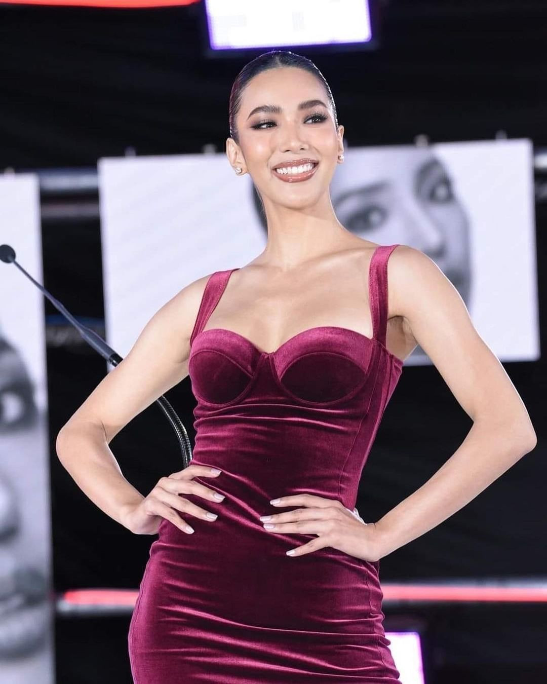 Ngày 14/3 đã diễn ra vòng sơ khảo của cuộc thi Hoa hậu Siêu quốc gia Thái Lan 2023. Gây chú ý trong số dàn thí sinh là người đẹp Poppy Boonyisa. Người đẹp sinh năm 1991 là diễn viên, người đẹp nổi tiếng tại xứ sở chùa vàng. Ngay từ khi xuất hiện, Poppy Boonyisa đã được đánh giá là đối thủ nặng ký của cuộc thi năm nay.