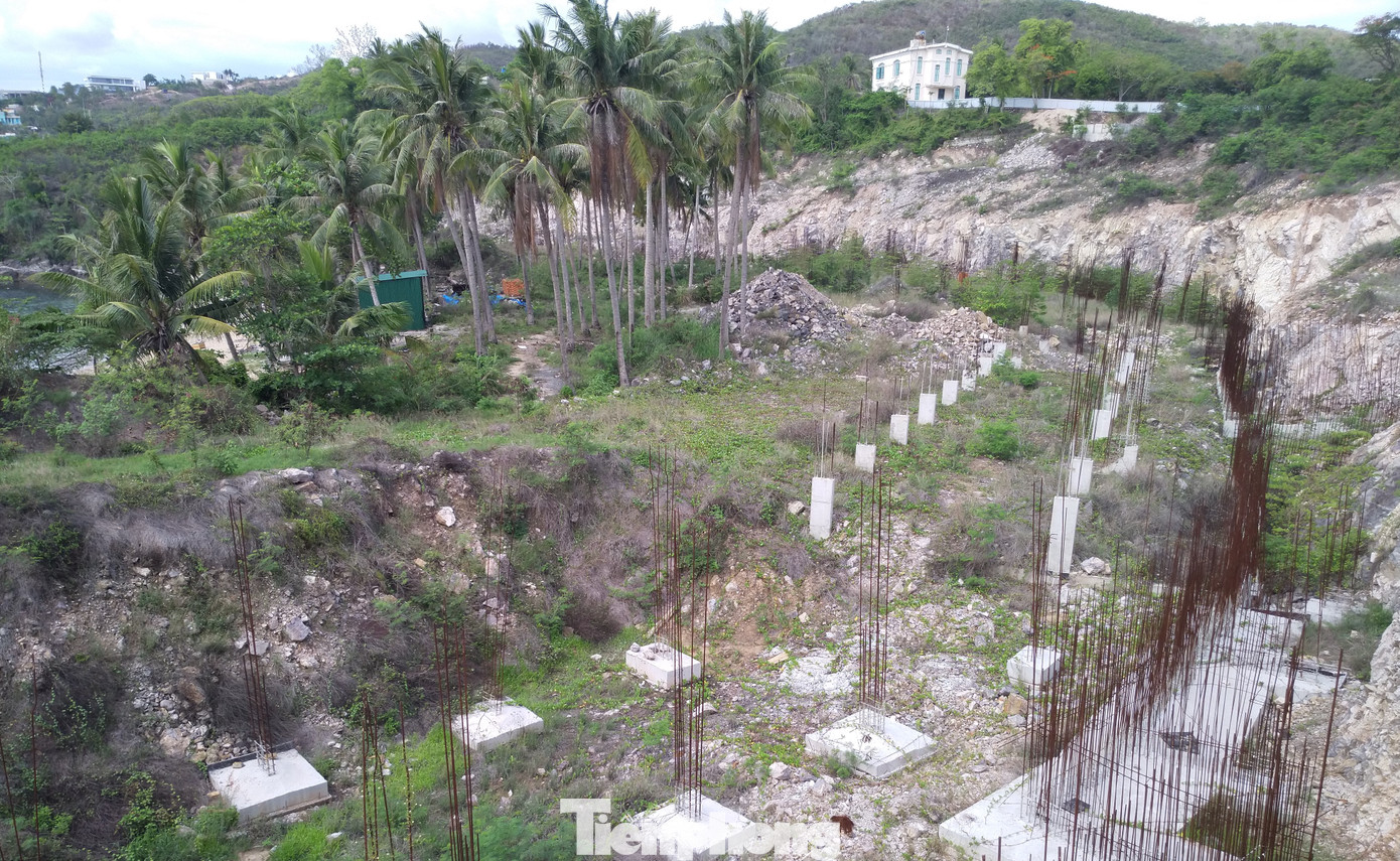 Di tích lầu Bảo Đại bị phá nát để làm biệt thự nghỉ dưỡng ảnh 4