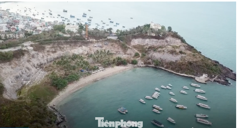 Di tích lầu Bảo Đại bị phá nát để làm biệt thự nghỉ dưỡng ảnh 7