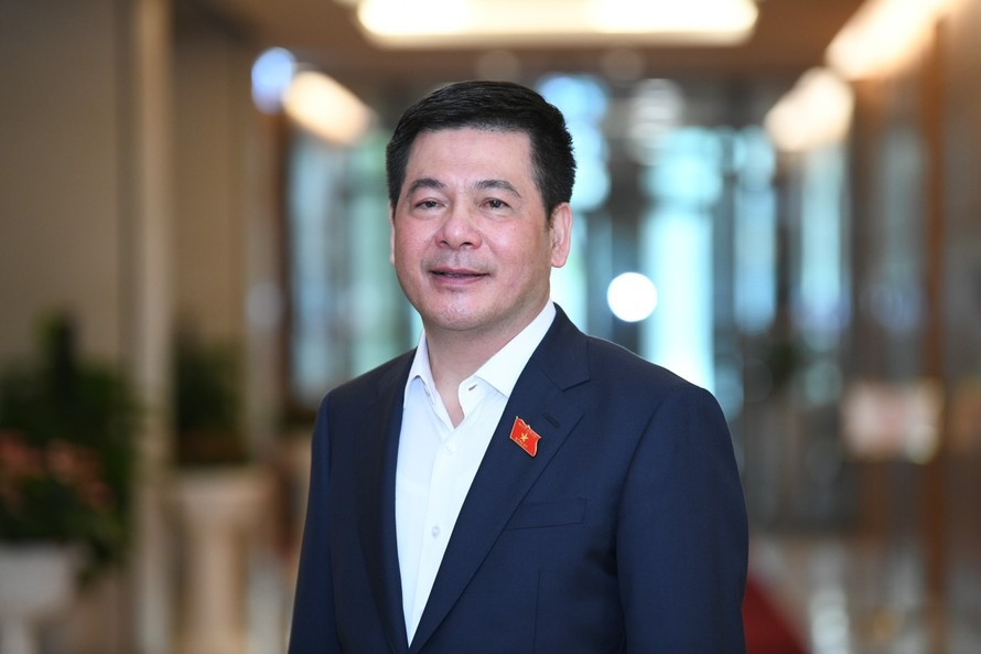 Bộ trưởng Bộ Công thương Nguyễn Hồng Diên. Ảnh: Như Ý.