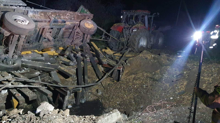 Hiện trường vụ tên lửa rơi xuống Ba Lan Nguồn: Twitter