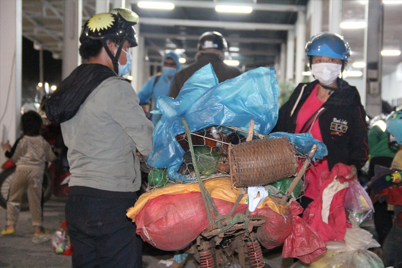 Gia tài của những người lao động trên hành trình hồi hương Gia tài của những người lao động trên hành trình hồi hương