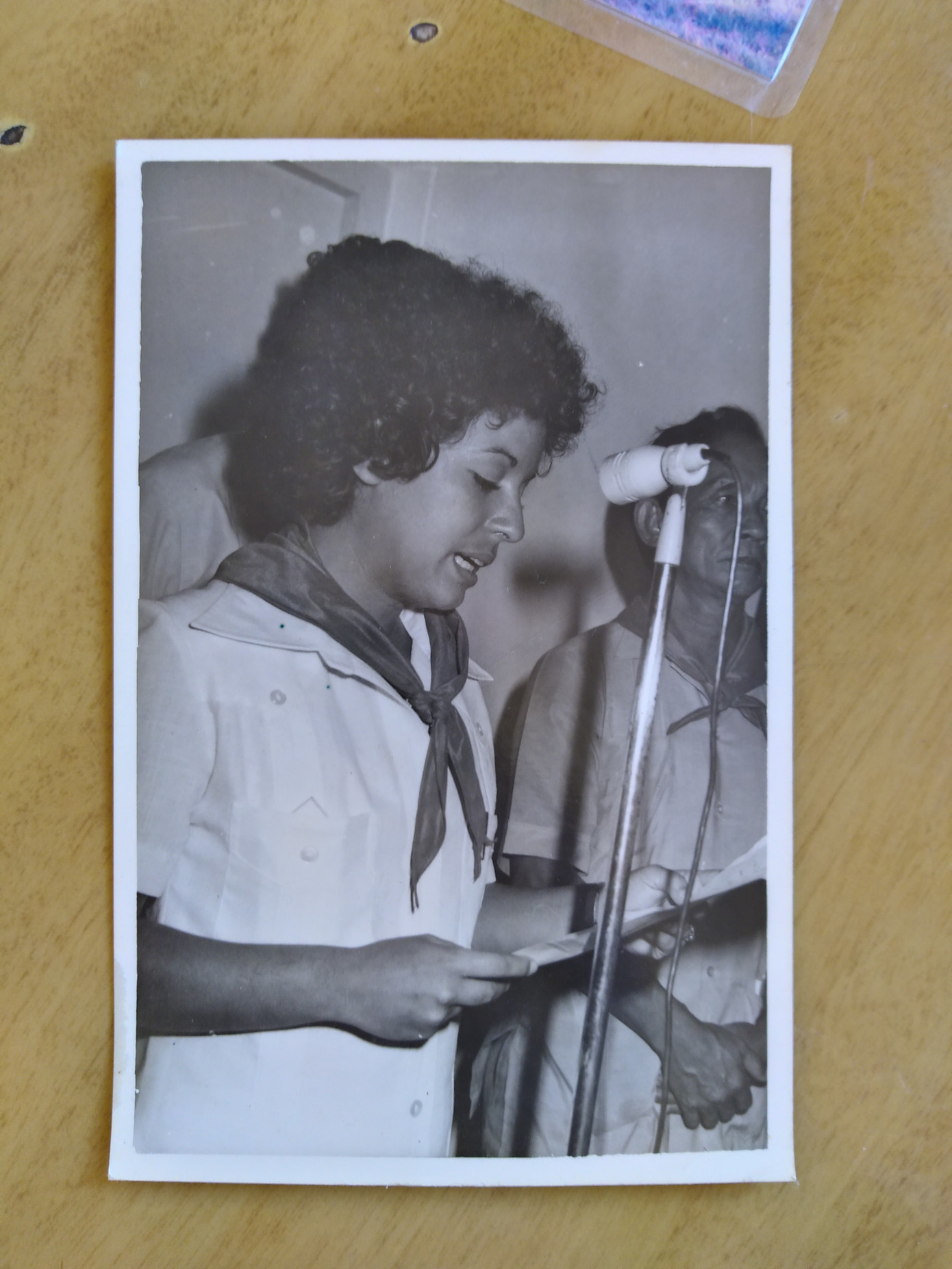 Hiền Maria khi mới tốt nghiệp đại học ở Việt Nam Hiền Maria khi mới tốt nghiệp đại học ở Việt Nam