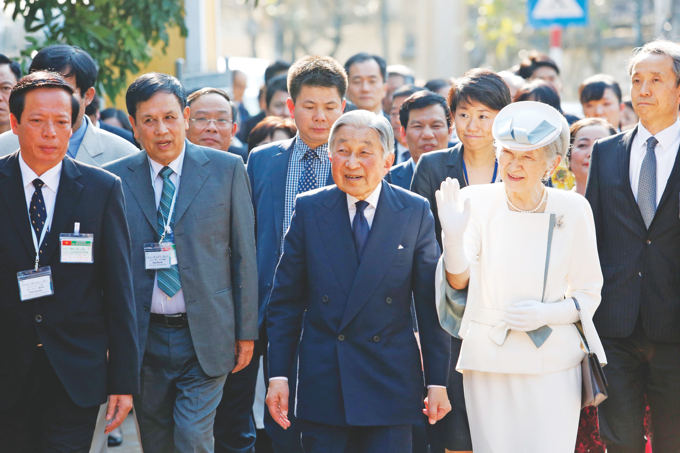 Trước khi thoái vị, Nhà vua Nhật Bản Akihito và Hoàng hậu có chuyến thăm Việt Nam đầu năm 2017. Ảnh: Như Ý