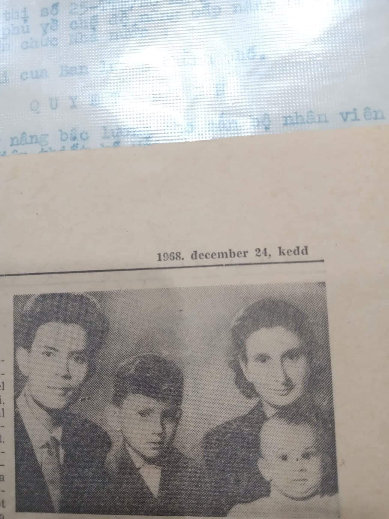 Gia đình mẹ Jutka trên báo Hungari năm 1968