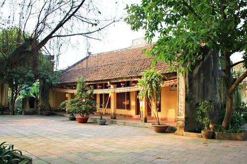 Chùa Long Đọi ở Bắc Cầu ảnh: Long Biên