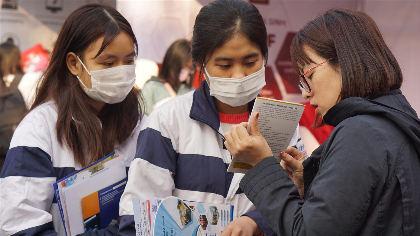 Năm nay, sẽ không còn tình trạng thí sinh “kêu cứu” vì nhầm phương thức xét tuyển (ảnh: Nghiêm Huê).