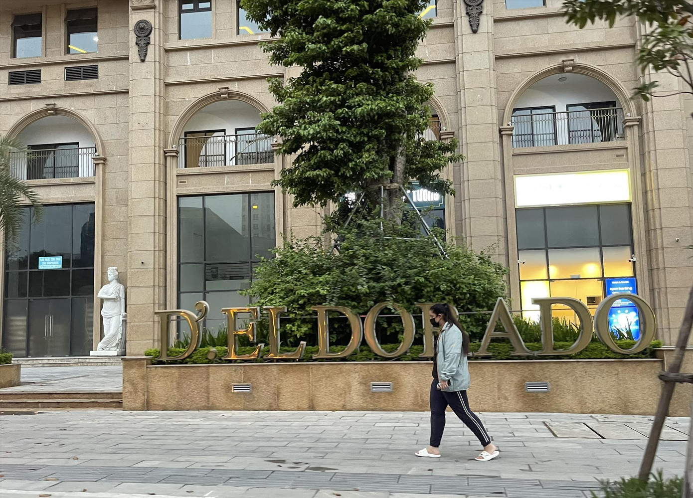 Thị trường BĐS sẽ ảnh hưởng khi bị siết tín dụng. Ảnh: Như Ý Thị trường BĐS sẽ ảnh hưởng khi bị siết tín dụng. Ảnh: Như Ý