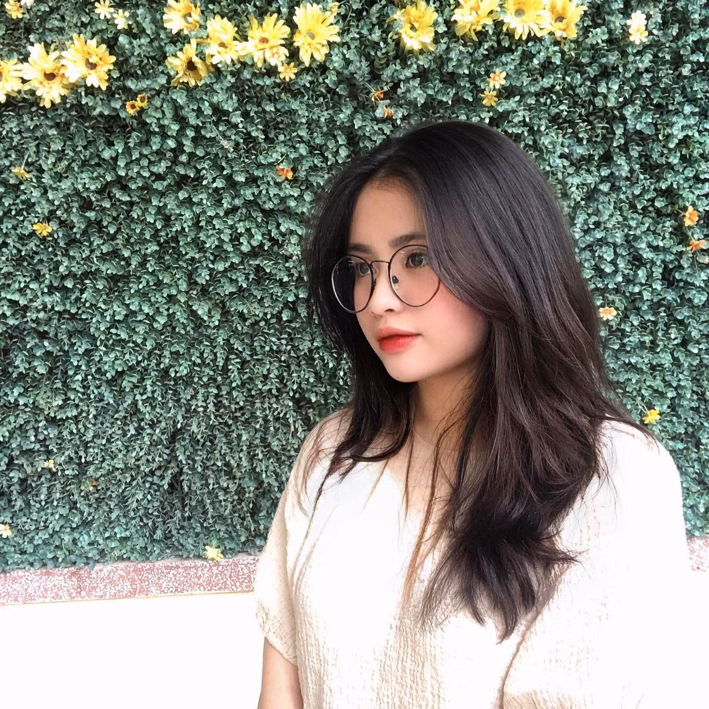 Nguyễn Ngô Vân Quỳnh, lớp Báo chí Chất lượng cao K64 ĐH Khoa học xã hội và Nhân văn Nguyễn Ngô Vân Quỳnh, lớp Báo chí Chất lượng cao K64 ĐH Khoa học xã hội và Nhân văn