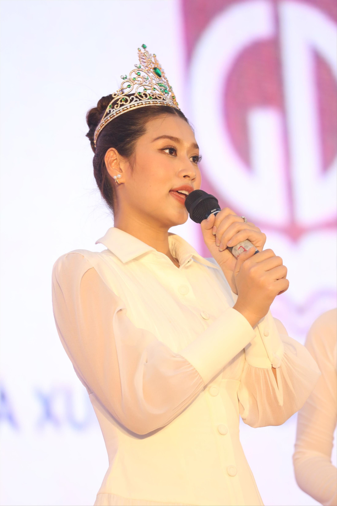 Hoa hậu Hòa bình Việt Nam 2022 Đoàn Thiên Ân chia sẻ trải nghiệm vượt qua sự kỳ thị Ảnh: TRỌNG TÀI Hoa hậu Hòa bình Việt Nam 2022 Đoàn Thiên Ân chia sẻ trải nghiệm vượt qua sự kỳ thị Ảnh: TRỌNG TÀI